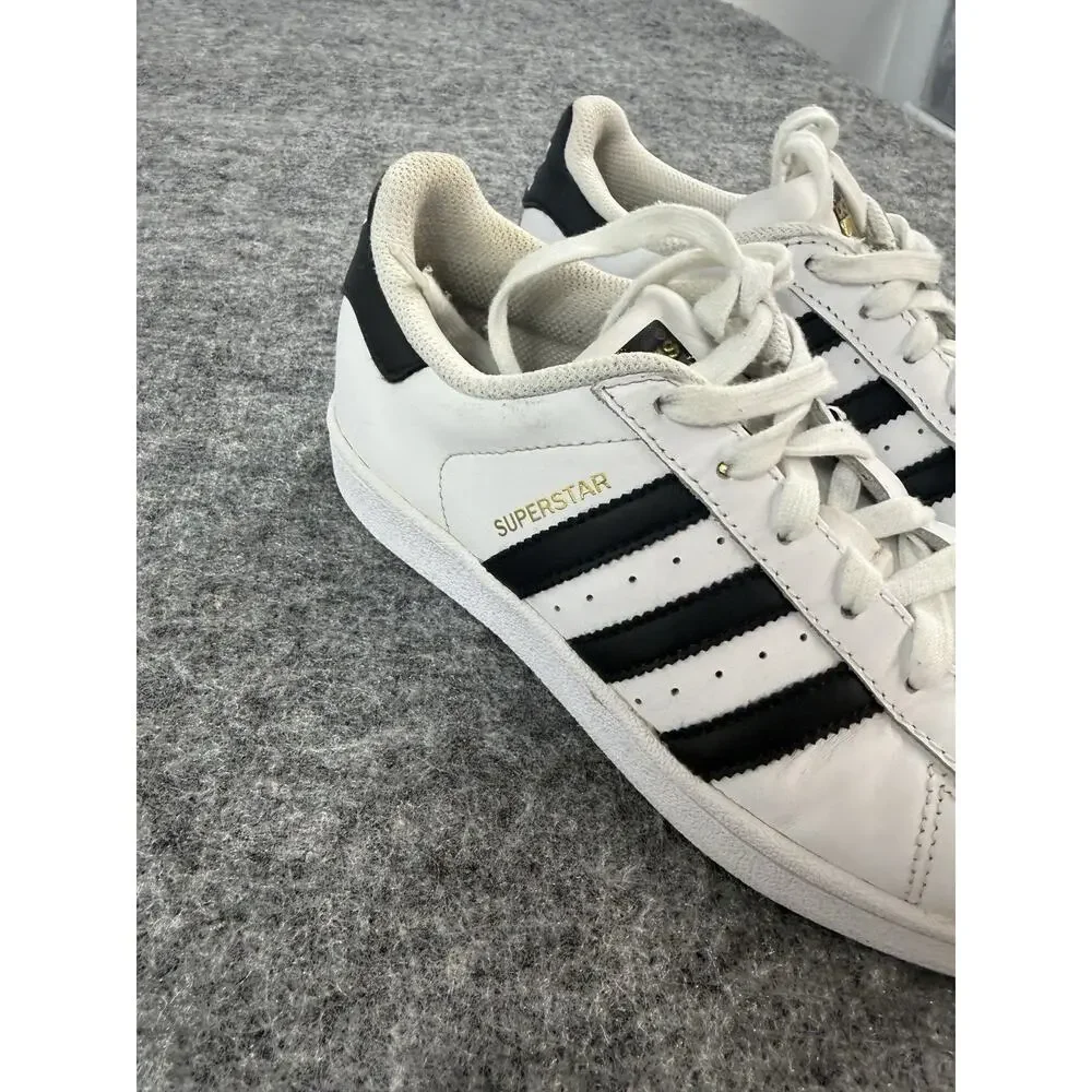 Adidas Superstar Shoes Big Kids Youth Size 4 White Black Low Top Sneakers N187